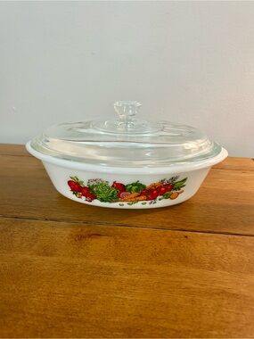Rare Vintage glasbake milk  Glass Casserole Dish with Clear Lid